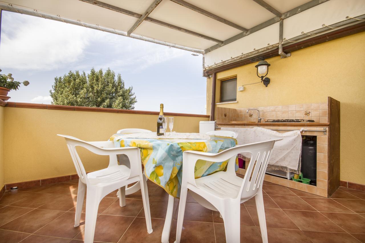 Case Vacanze Paradise Beach Vicino Cefalu Piscina Aperta Campofelice Di Roccella Bagian luar foto
